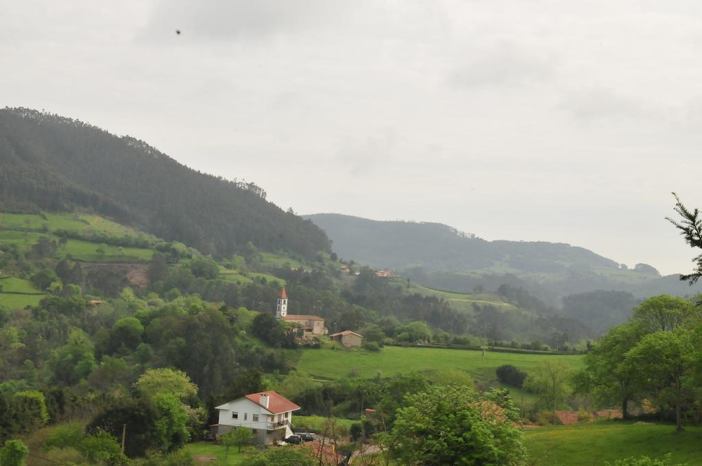 Casa Rural Llugaron I Miravalles Bagian luar foto